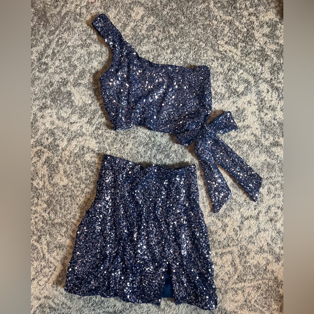 Two Piece Set, XS, Glitter sequin detail